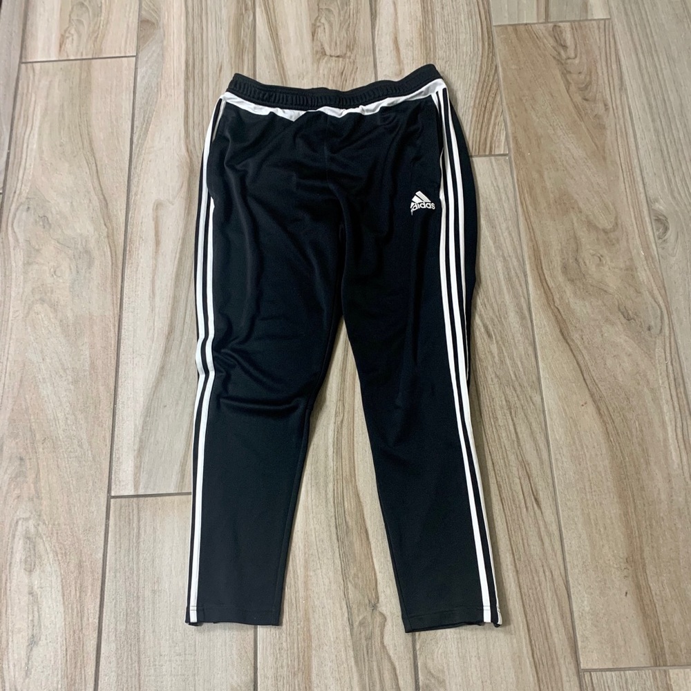 Adidas joggers with front pockets & zippered legs